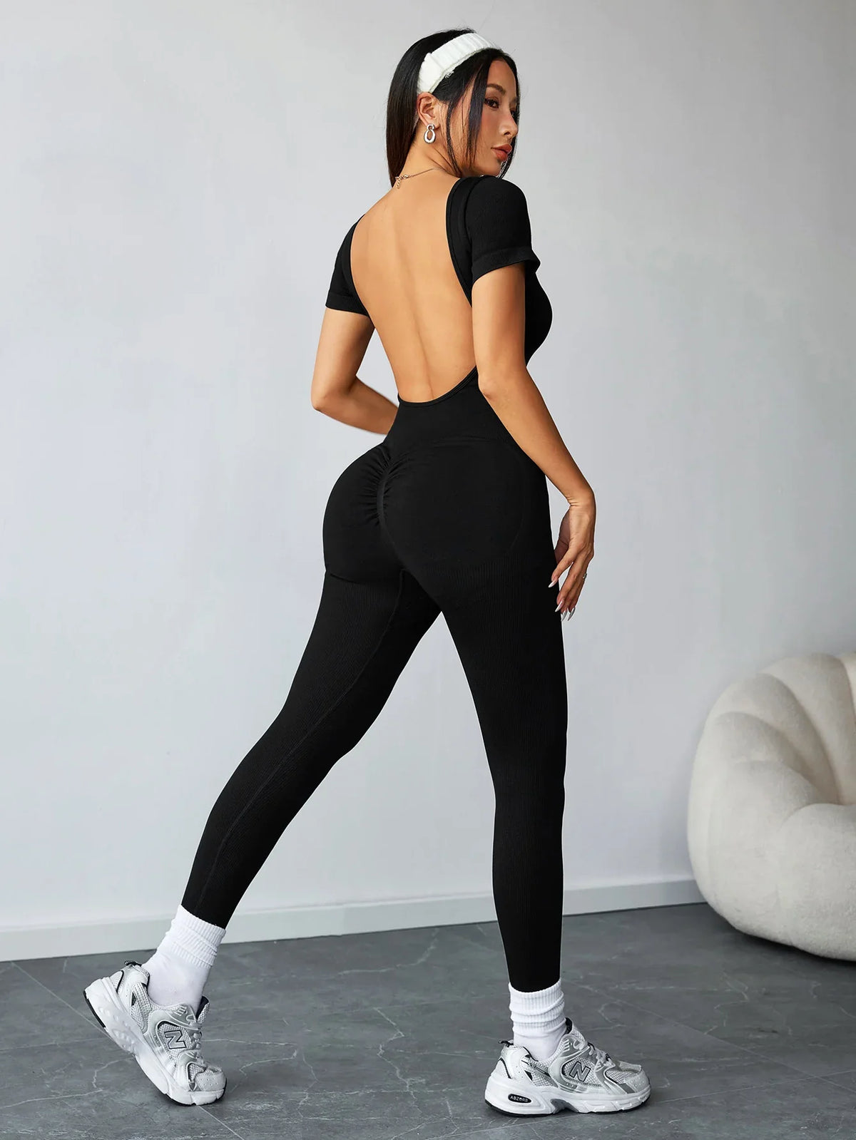 Trendy Bodysuit Sportswear Woman Gym Jumpsuits Sport Pants Seamless Woman Clothing Yoga Clothes Female Fitness Overalls Leggings