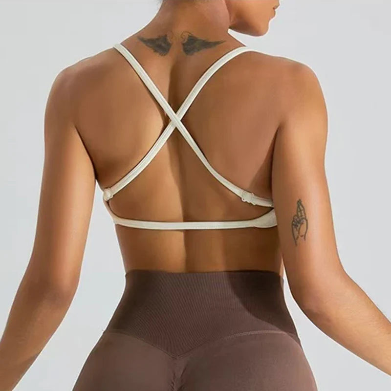 Gathering Shock-proof and Beautiful Back Seamless Sports Bras Gym Women Top Crop Tube Yoga Tops Fitness Scrunch Bum Workout Suit