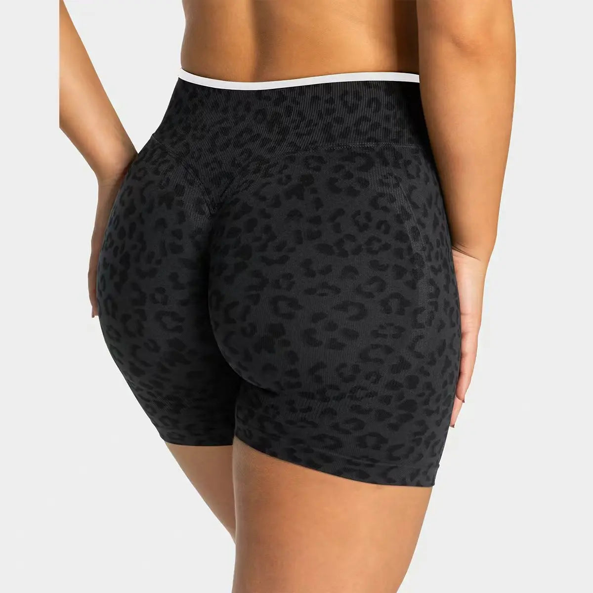 Leopard Print Color Block Yoga Shorts, High Waist Stretch Athletic Workout Shorts for Women, Casual Sports Gym Leggings