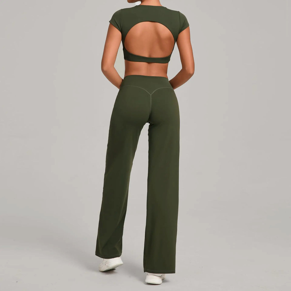 Women's Seamless Yoga Sets Sports Fitness Short-sleeved Loose Hip-lifting Pants Tracksuits Workout Gym Training Slim Fit Sets